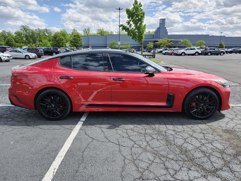 Used 2018 Kia Stinger GT2 AWD/4WD image 21