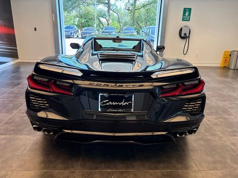 Used 2023 Chevrolet Corvette Stingray Premium Conv w/ Z51 Performance Package RWD image 7