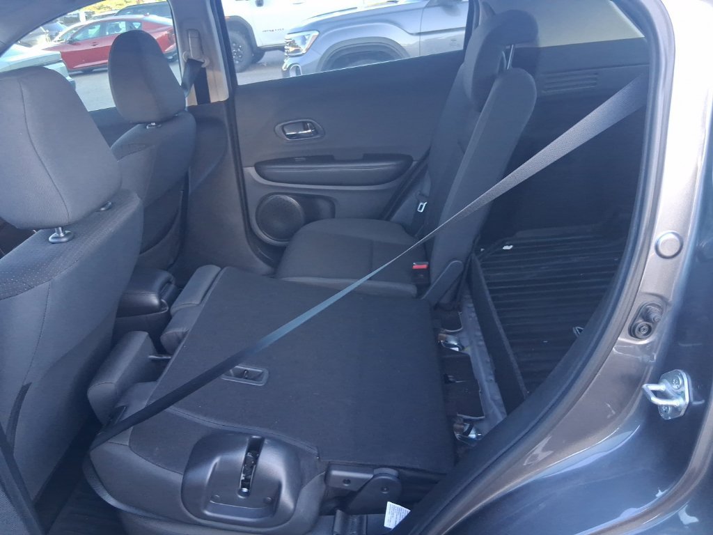 Used 2022 Honda HR-V LX image 15