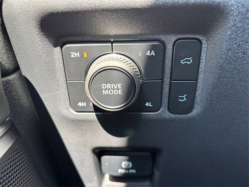 New 2025 Ford Expedition Max Active image 17