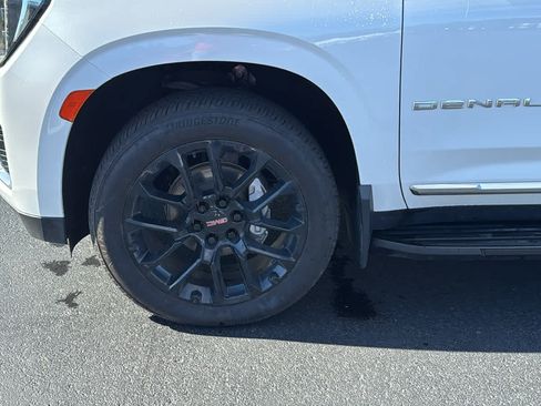 Certified 2023 GMC Yukon XL Denali AWD/4WD image 35