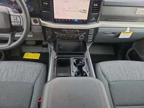 New 2026 Ford F250 XLT w/ XLT Premium Package AWD/4WD image 39
