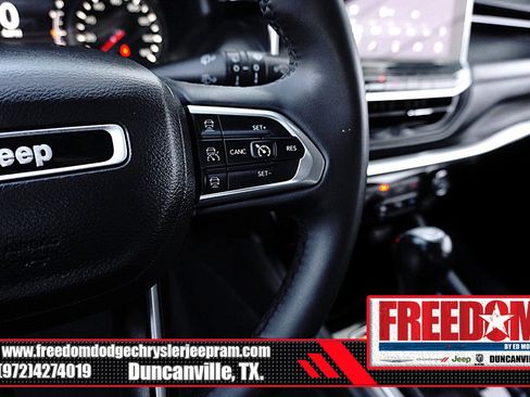 Certified 2023 Jeep Compass Limited image 26