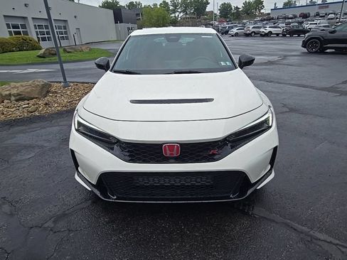 Used 2024 Honda Civic Type R image 12