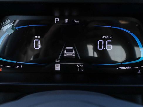 New 2026 Hyundai Elantra SEL Sport Premium image 25