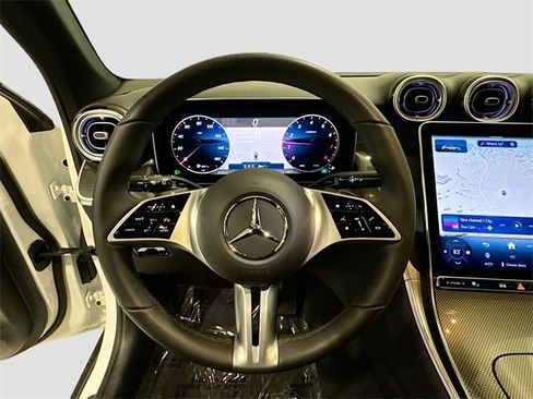 Certified 2025 Mercedes-Benz GLC 300 GLC 300 image 11