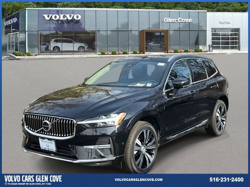 Certified 2023 Volvo XC60 T8 Plus w/ Protection Package Premier image 2