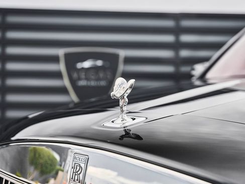 Used 2025 Rolls-Royce Cullinan AWD/4WD image 8