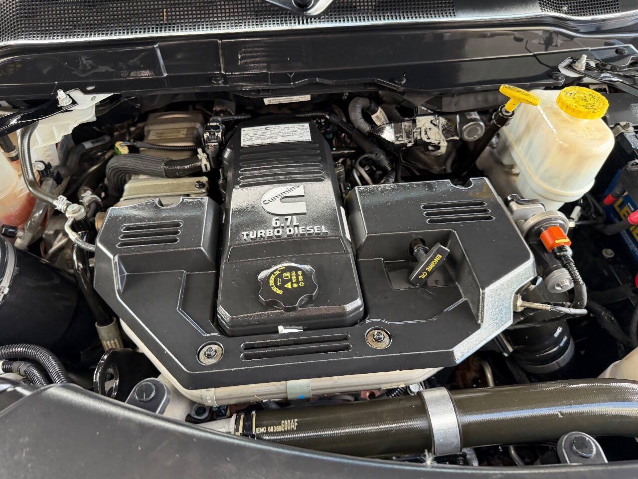 Used 2021 RAM 5500 Tradesman RWD image 8