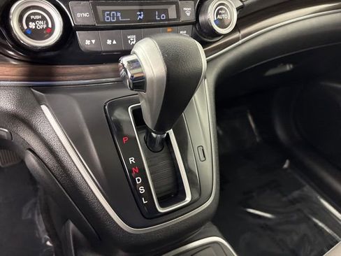 Used 2016 Honda CR-V Touring image 29
