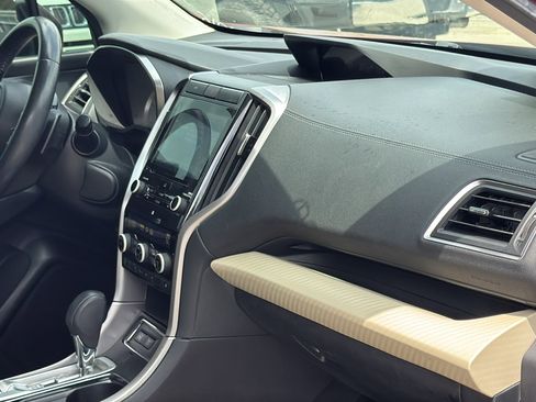 Used 2019 Subaru Ascent Premium image 29