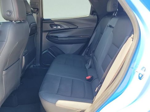 Used 2023 Chevrolet TrailBlazer RS w/ Sun and Liftgate Package image 10