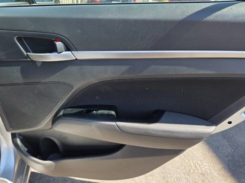 Used 2020 Hyundai Elantra SEL w/ Cargo Package (C1) image 12