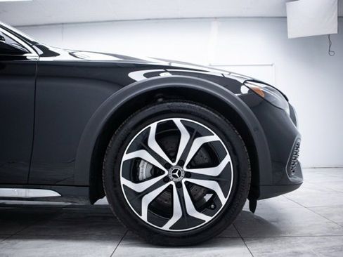 Used 2025 Mercedes-Benz E 450 4MATIC All-Terrain Wagon image 29