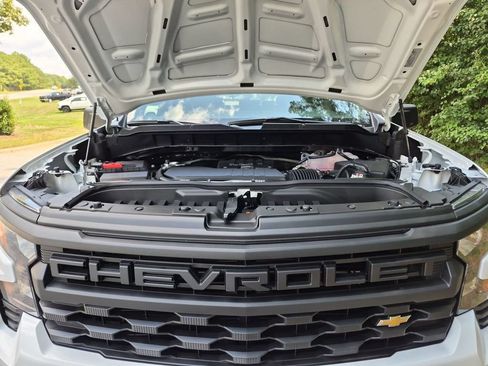New 2026 Chevrolet Silverado 1500 W/T w/ WT Value Package AWD/4WD image 35