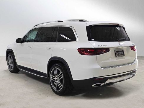 Used 2026 Mercedes-Benz GLS 450 4MATIC image 5