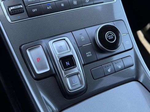 Used 2022 Hyundai Santa Fe SEL w/ Convenience Package FWD image 6