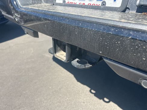 Used 2024 RAM 2500 Laramie w/ Night Edition image 31