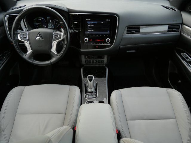 Used 2022 Mitsubishi Outlander SEL AWD/4WD image 13
