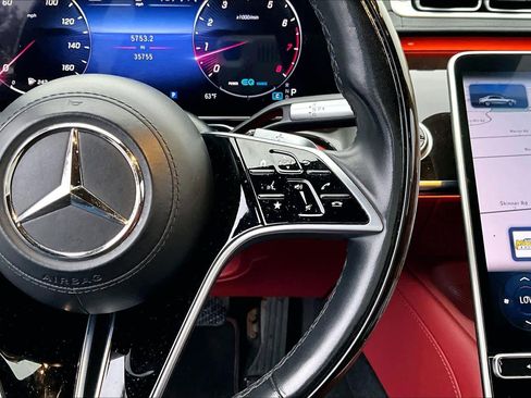 Used 2022 Mercedes-Benz S 500 4MATIC image 24