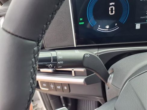 New 2026 Hyundai Santa Fe SE image 24