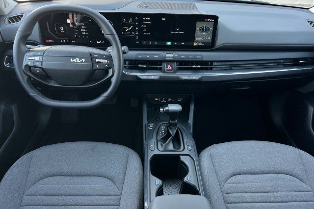 Used 2025 Kia K4 EX FWD image 15