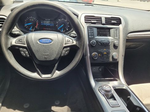 Used 2019 Ford Fusion S FWD image 22