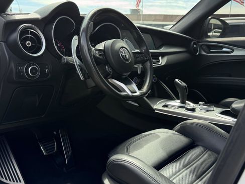 Used 2021 Alfa Romeo Stelvio Ti Sport image 15