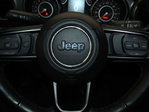 Used 2023 Jeep Wrangler Sport AWD/4WD image 12