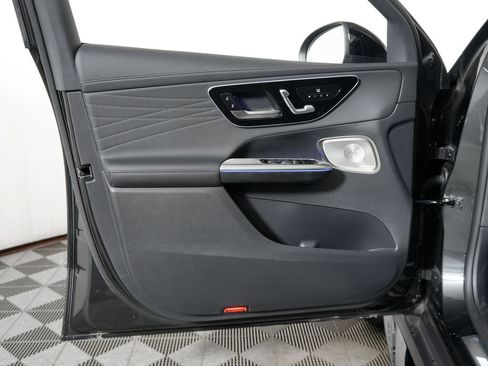 Used 2025 Mercedes-Benz GLC 63 AMG S image 25