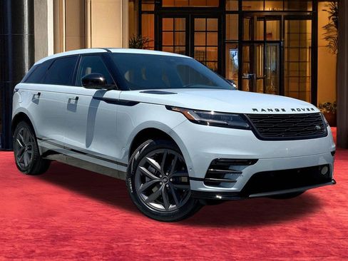 Used 2026 Land Rover Range Rover Velar Dynamic SE AWD/4WD image 5