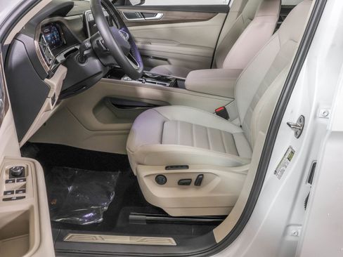 New 2026 Volkswagen Atlas SEL image 20