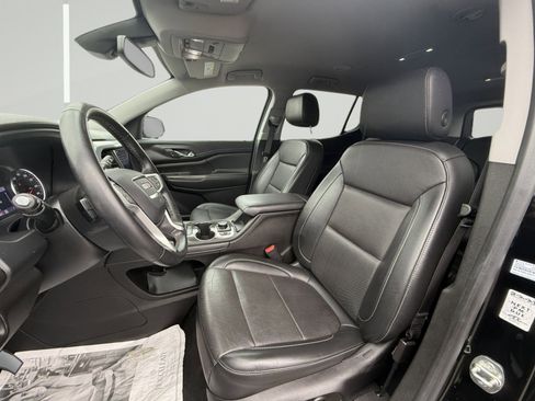 Certified 2023 GMC Acadia SLT image 9