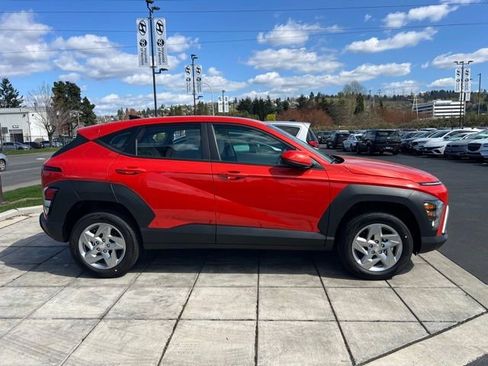 New 2026 Hyundai Kona SE AWD/4WD image 4