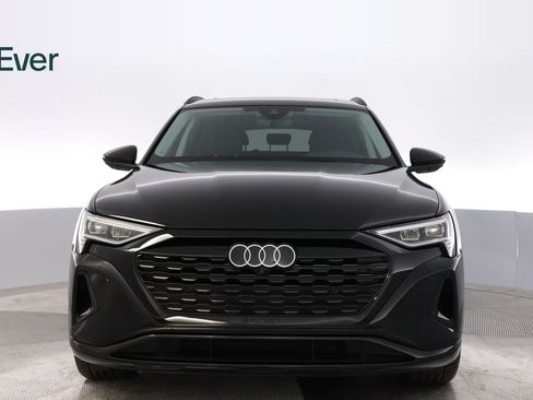 Used 2024 Audi Q8 e-tron Premium AWD/4WD image 12