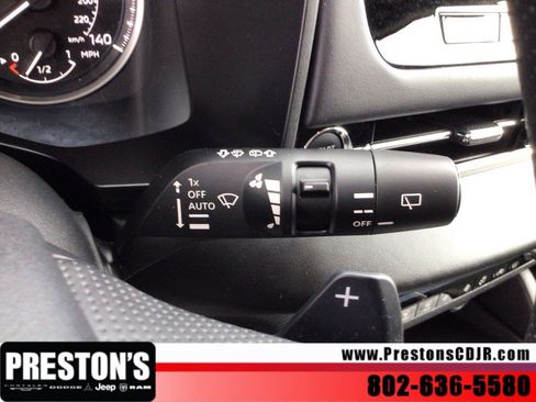 Used 2025 Mitsubishi Outlander SE AWD/4WD image 17