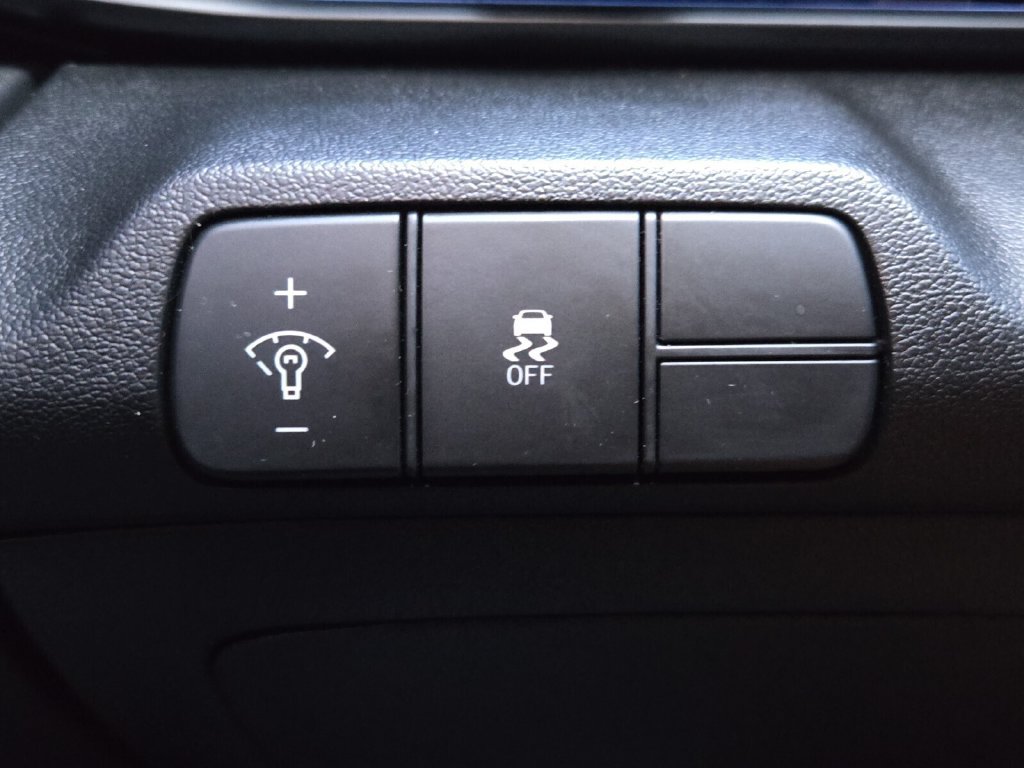 Certified 2024 Hyundai Elantra N FWD image 27