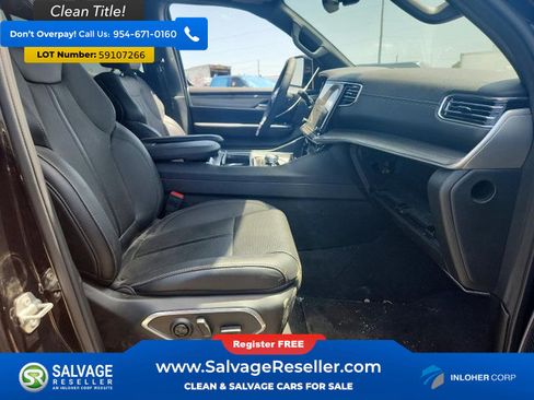 Used 2024 Jeep Wagoneer L Series II w/ Convenience Group I AWD/4WD image 9