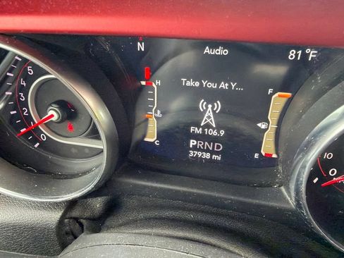 Certified 2021 Jeep Wrangler Unlimited Rubicon AWD/4WD image 13