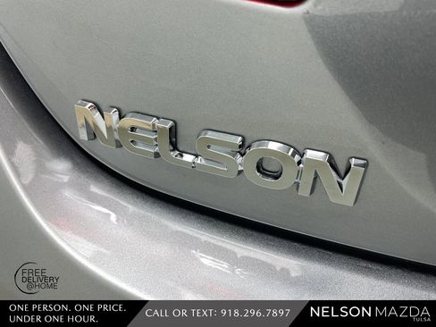 Used 2019 Honda Accord Touring image 17