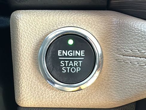 Used 2024 Ford Expedition Max Limited image 24