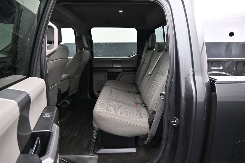 Used 2018 Ford F250 XLT w/ XLT Premium Package AWD/4WD image 27