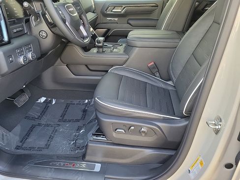 New 2026 GMC Sierra 1500 AT4X image 10