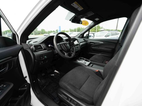 Used 2022 Honda Pilot Sport image 8