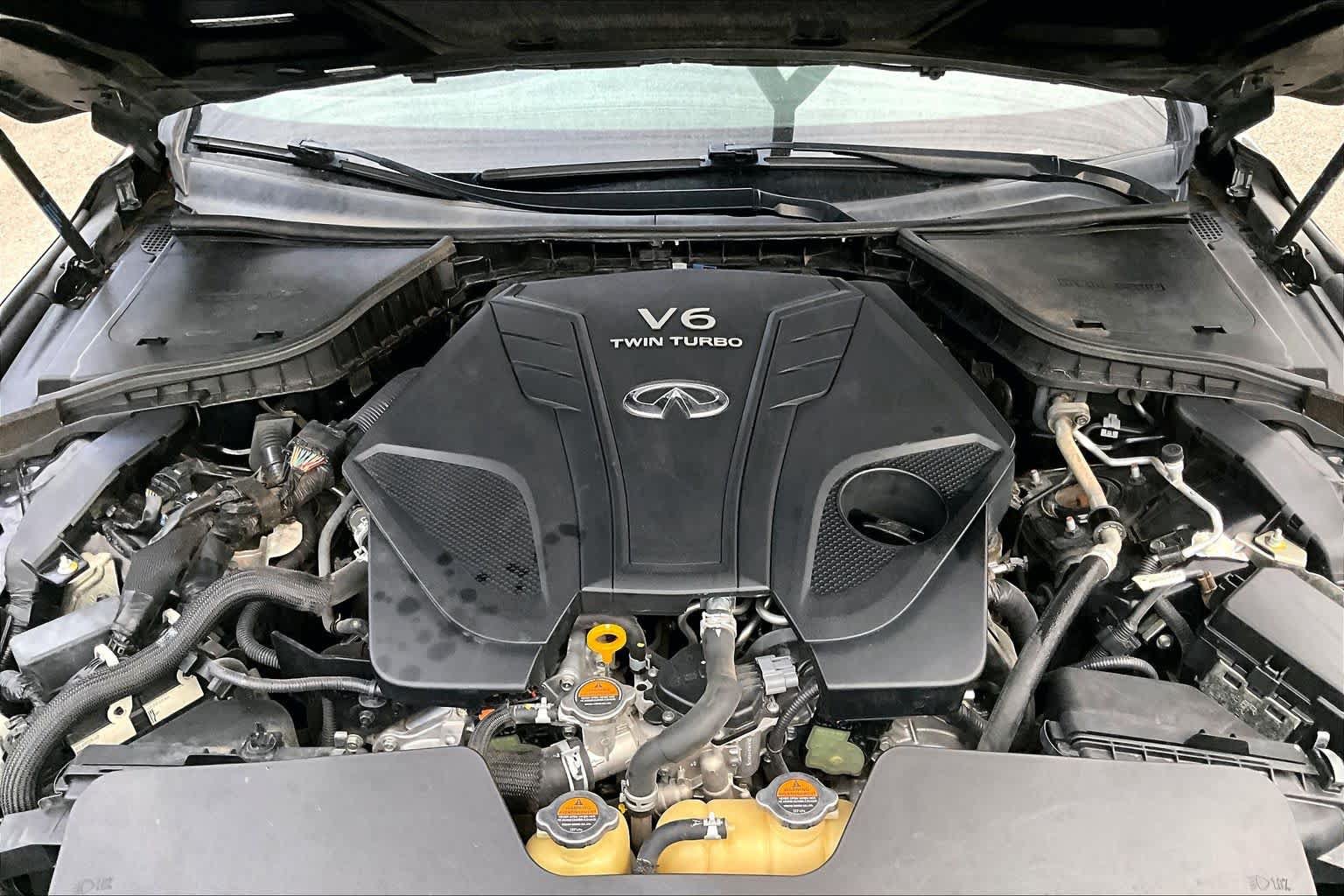 Used 2019 INFINITI Q50 Luxe w/ Essential Package (3.0T Luxe) RWD image 31