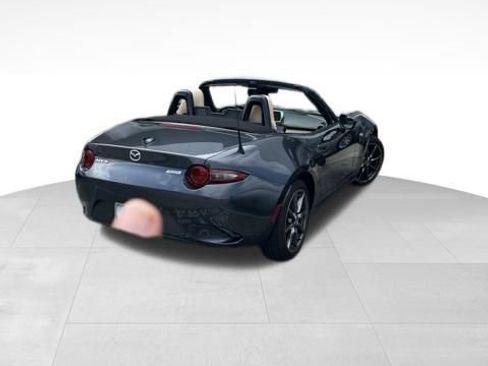 Used 2016 MAZDA MX-5 Miata Grand Touring RWD image 6