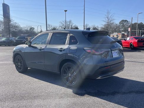 New 2026 Honda HR-V Sport image 4