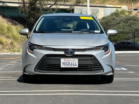 Used 2025 Toyota Corolla LE image 7