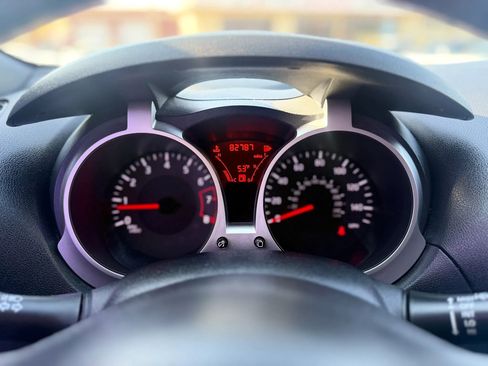 Used 2014 Nissan Juke SV w/ Navigation Package image 18