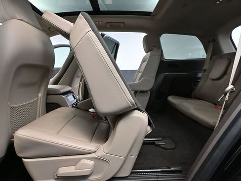 Used 2022 Lincoln Aviator Reserve w/ Elements Package Plus image 43